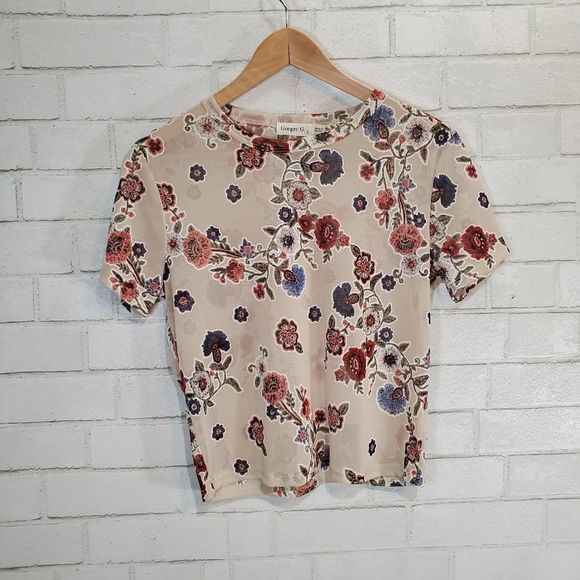 EUC✨ GINGER large semi-sheer cream floral short sleeve top - Picture 9 of 14